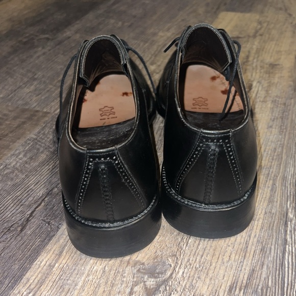 Bruno Magli Shoes - Picture 5 of 9